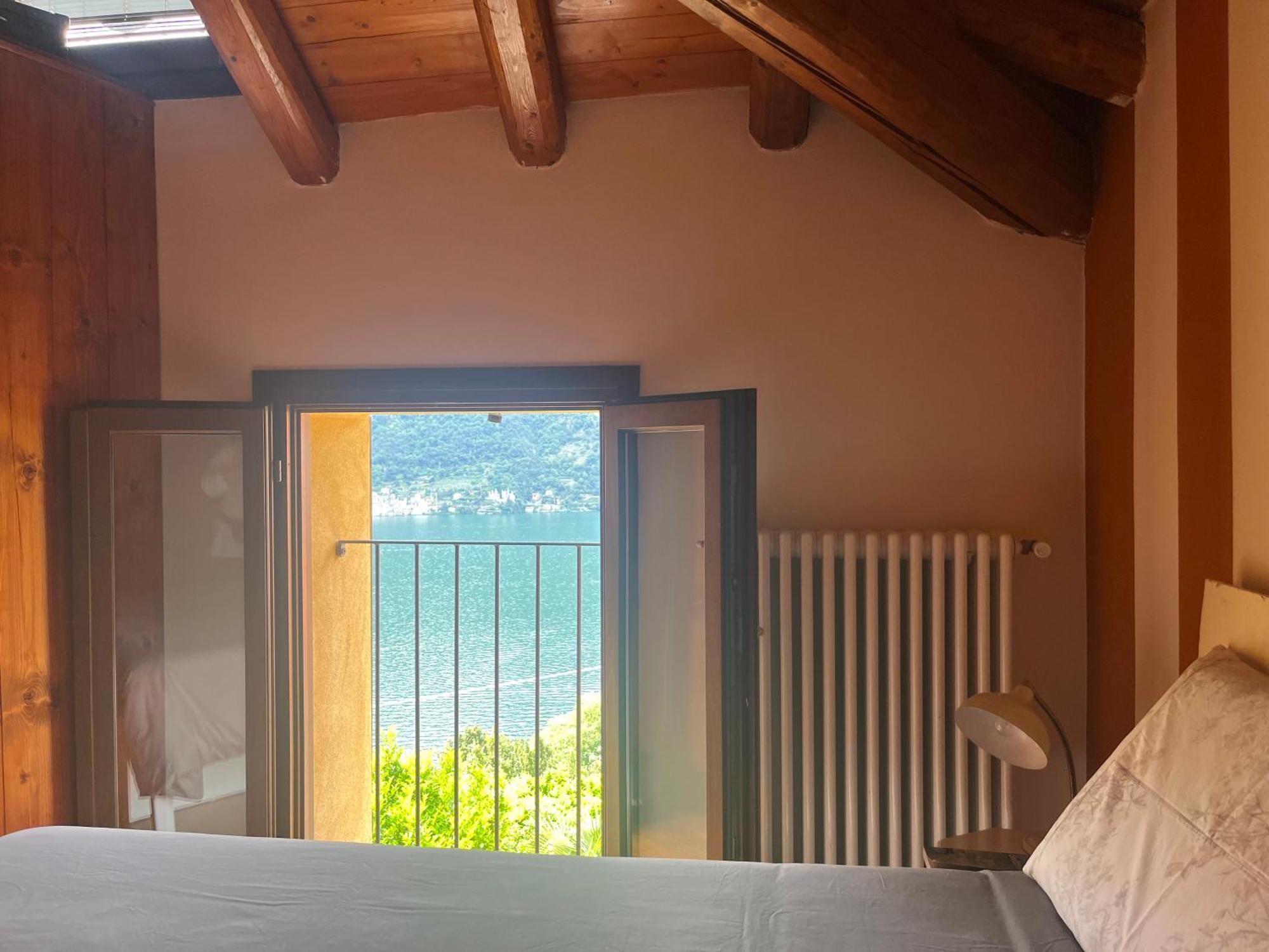 Casa Vacanza Castagna Nesso Eksteriør bilde